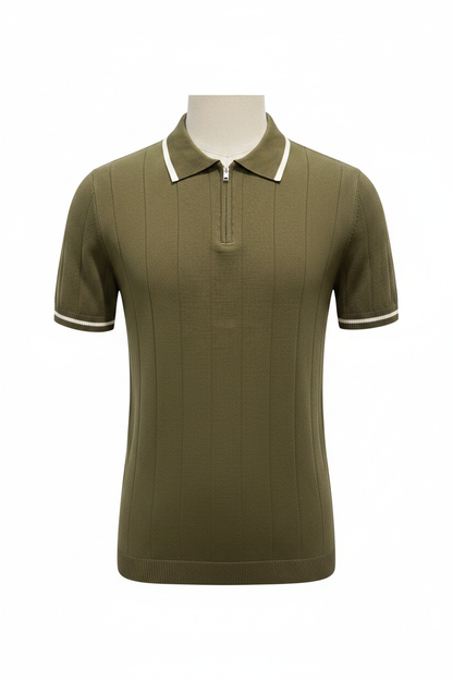 Polo verde oliva fondo blanco